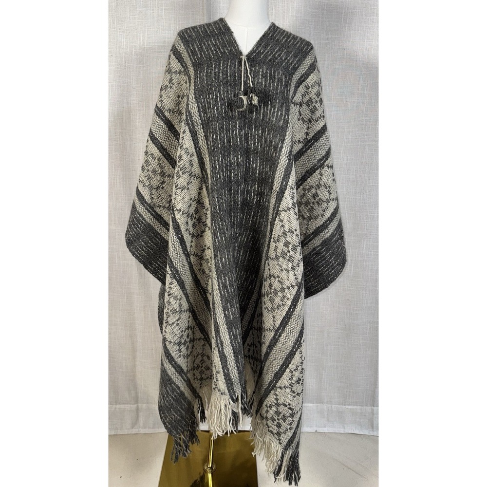 Wool Fringe Poncho Sweater Cape Ethnic Boho Aztec Gray Cream Woven